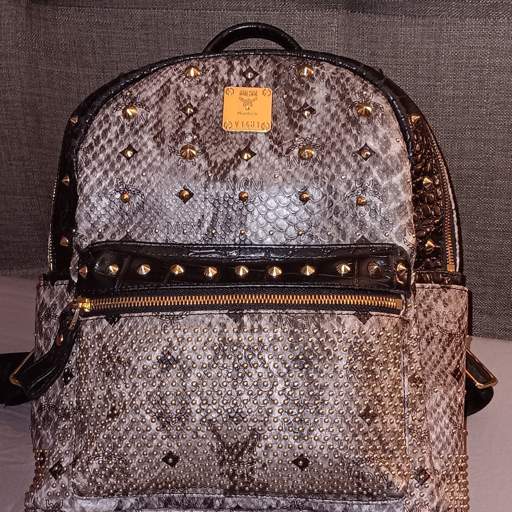 Mcm Backpack Euc - image 4